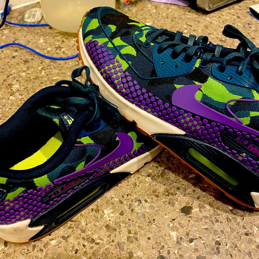 Nike Air Max size 9